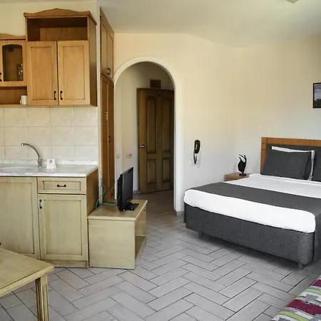 Aparthotel Atak 3*